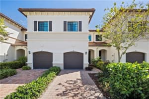 4226 N Dixie Hwy 97, Oakland Park, FL 33334 Sold 02/09/24