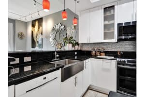 2631 NE 14th Ave 305, Wilton Manors, FL 33334 Sold 05/01/24