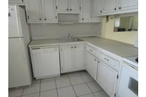 2534 Garden Dr 104, Lake Worth, FL 33461 Sold 09/06/24