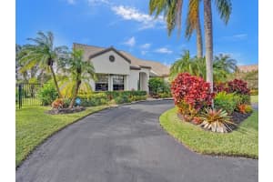 11210 NW 2nd Mnr, Coral Springs, FL 33071 Sold 03/12/24