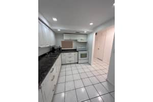 6572 Racquet Club Dr 91, Lauderhill, FL 33319 Sold 07/01/24