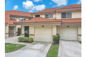 9264 NW 9th Ct 9264, Plantation, FL 33324 Sold 02/16/24