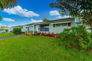 8225 NW 23rd St, Sunrise, FL 33322 Sold 01/25/24
