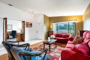 1531 SW 102nd Ter, Davie, FL 33324 Sold 04/11/24