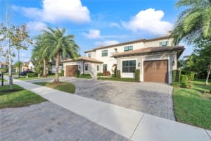 9060 Vista Way, Parkland, FL 33076 Sold 03/29/24