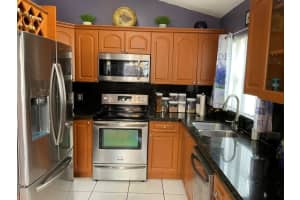 18965 NW 54th Ave, Miami Gardens, FL 33055 Sold 03/06/24