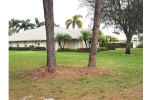 9618 Knollwood Ln, Fort Pierce, FL 34951 Sold 03/08/24