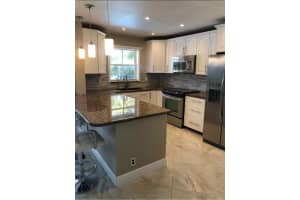 7543 Viscaya Cir, Margate, FL 33063 Sold 03/01/24