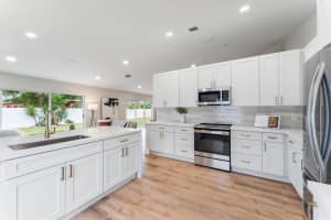 1964 SW 94th Ter, Miramar, FL 33025 Sold 02/14/24