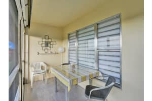 802 SE 7th St 405, Deerfield Beach, FL 33441 Sold 05/31/24