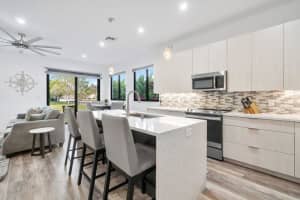 10531 NW 28th Ct, Coral Springs, FL 33065 Sold 07/03/24