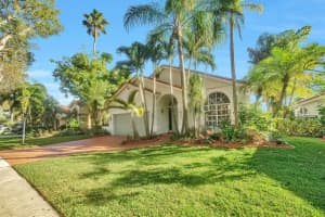 10400 Buenos Aires St, Hollywood, FL 33026, Sold 04/12/24