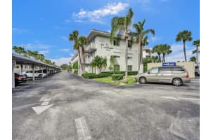 101 NE 19th Ave 214B, Deerfield Beach, FL 33441 Sold 05/02/24