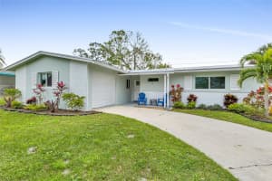 323 Shady Lane, Port St Lucie, FL 34952 Sold 04/29/24