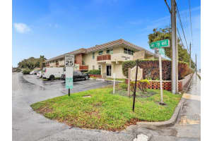 2800 NE 14th Street Cswy 103, Pompano Beach, FL 33062 Sold 04/29/24