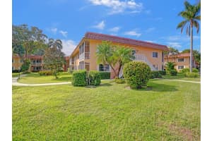 300 NE 19th Ct 201N, Wilton Manors, FL 33305 Sold 06/17/24