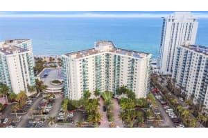 3901 S Ocean Dr 3H, Hollywood, FL 33019 Sold 04/29/24