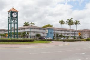 5800 Margate Blvd 325, Margate, FL 33063 Sold 12/05/24