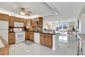 2620 NE 1st Ct 415, Boynton Beach, FL 33435 Sold 03/15/24