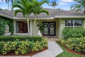 342 Knotty Wood Ln, Wellington, FL 33414 Sold 04/12/24