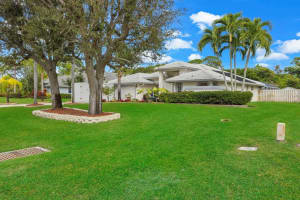 2303 NE Marlberry Ln, Jensen Beach, FL 34957 Sold 03/04/24