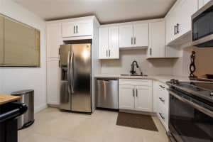 6090 N Sabal Palm Blvd 111, Tamarac, FL 33319 Sold 05/01/24