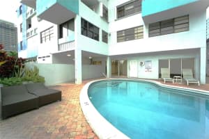 6941 Carlyle Ave 4C, Miami Beach, FL 33141 Sold 06/10/24