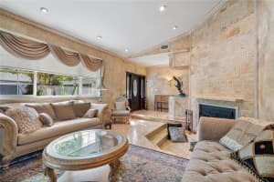 11061 SW 30th Ct, Davie, FL 33328 Sold 10/07/24