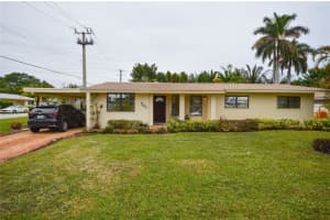 701 Berkeley St, Boca Raton, FL 33487 Sold 06/14/24