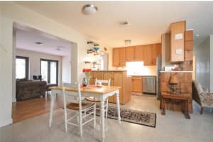 701 Berkeley St, Boca Raton, FL 33487 Sold 06/14/24