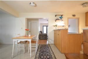 701 Berkeley St, Boca Raton, FL 33487 Sold 06/14/24