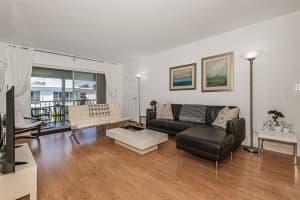 6389 Bay Club Dr 4, Fort Lauderdale, FL 33308 Sold 04/12/24