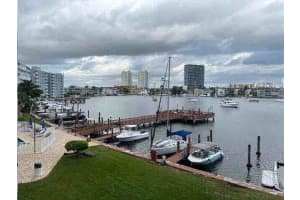 400 Golden Isles Dr 20, Hallandale Beach, FL 33009 Sold 05/10/24