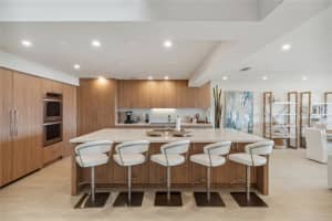 1173 Hillsboro Mile Unit 2 Building 1, Hillsboro Beach, FL 33062 Sold 05/15/24