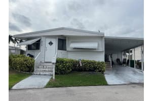 8564 SW 17th St, Davie, FL 33324 Sold 06/25/24
