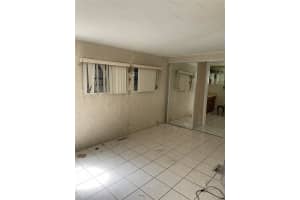 8564 SW 17th St, Davie, FL 33324 Sold 06/25/24