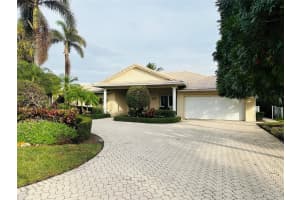 2391 SE 9TH ST, Pompano Beach, FL 33062 Sold 09/12/24