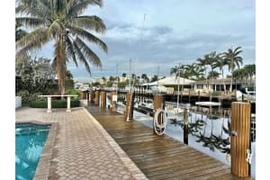 2391 SE 9TH ST, Pompano Beach, FL 33062 Sold 09/12/24