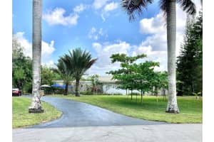 MLS# F10417209, Davie, Florida 33328