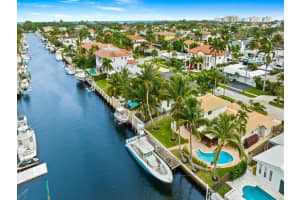 2721 NE 48th St, Lighthouse Point, FL 33064 Sold 02/15/24