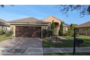 10785 NW 64TH CT, Parkland, FL 33076 Sold 03/27/24