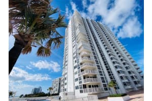 1370 S Ocean Blvd 2303, Pompano Beach, FL 33062 Sold 03/20/24