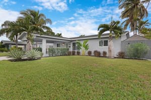 1767 NW 37th St, Oakland Park, FL 33309 Sold 02/12/24