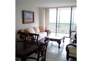 20301 W Country Club Dr 1827, Aventura, FL 33180 Sold 09/05/24