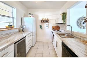 4701 NW 34th St 409, Lauderdale Lakes, FL 33319 Sold 05/06/24