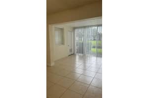 4104 Glenmoor Dr 4104, West Palm Beach, FL 33409 Sold 02/20/24