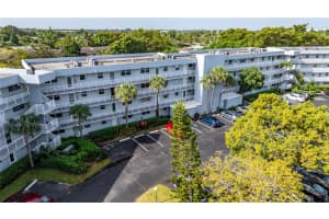 118 Royal Park Dr 4E, Oakland Park, FL 33309 Sold 04/19/24