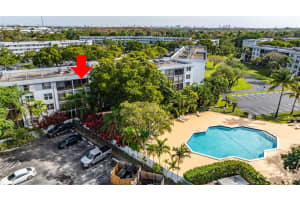 118 Royal Park Dr 4E, Oakland Park, FL 33309 Sold 04/19/24
