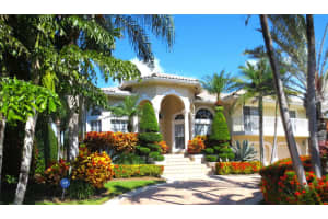 1911 Blue Water Terrace S, Lauderdale By The Sea, FL 33062 Sold 06/14/24