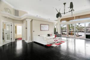 1911 Blue Water Terrace S, Lauderdale By The Sea, FL 33062 Sold 06/14/24